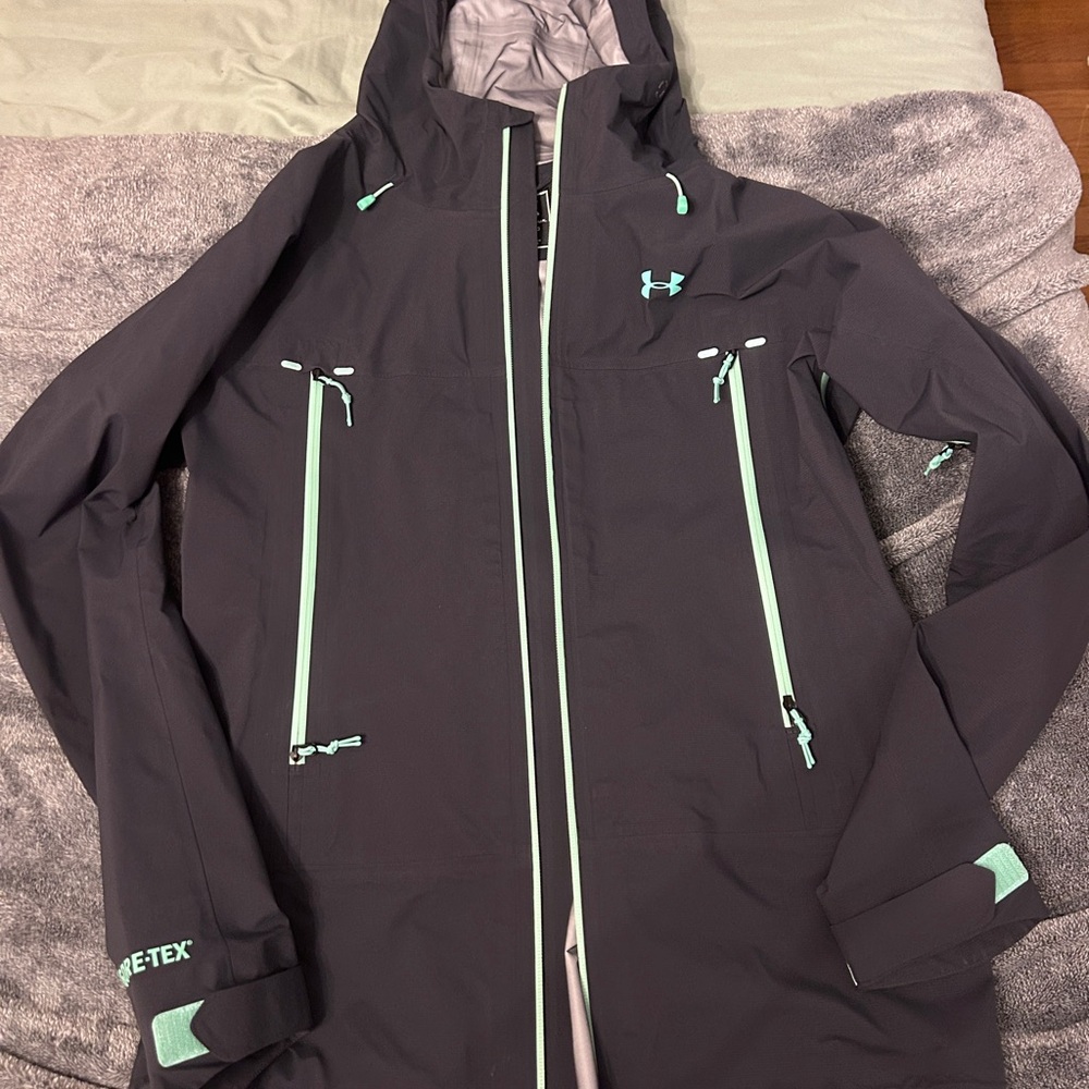 Under Armour Women's Black and Mint Ski/Rain jacket